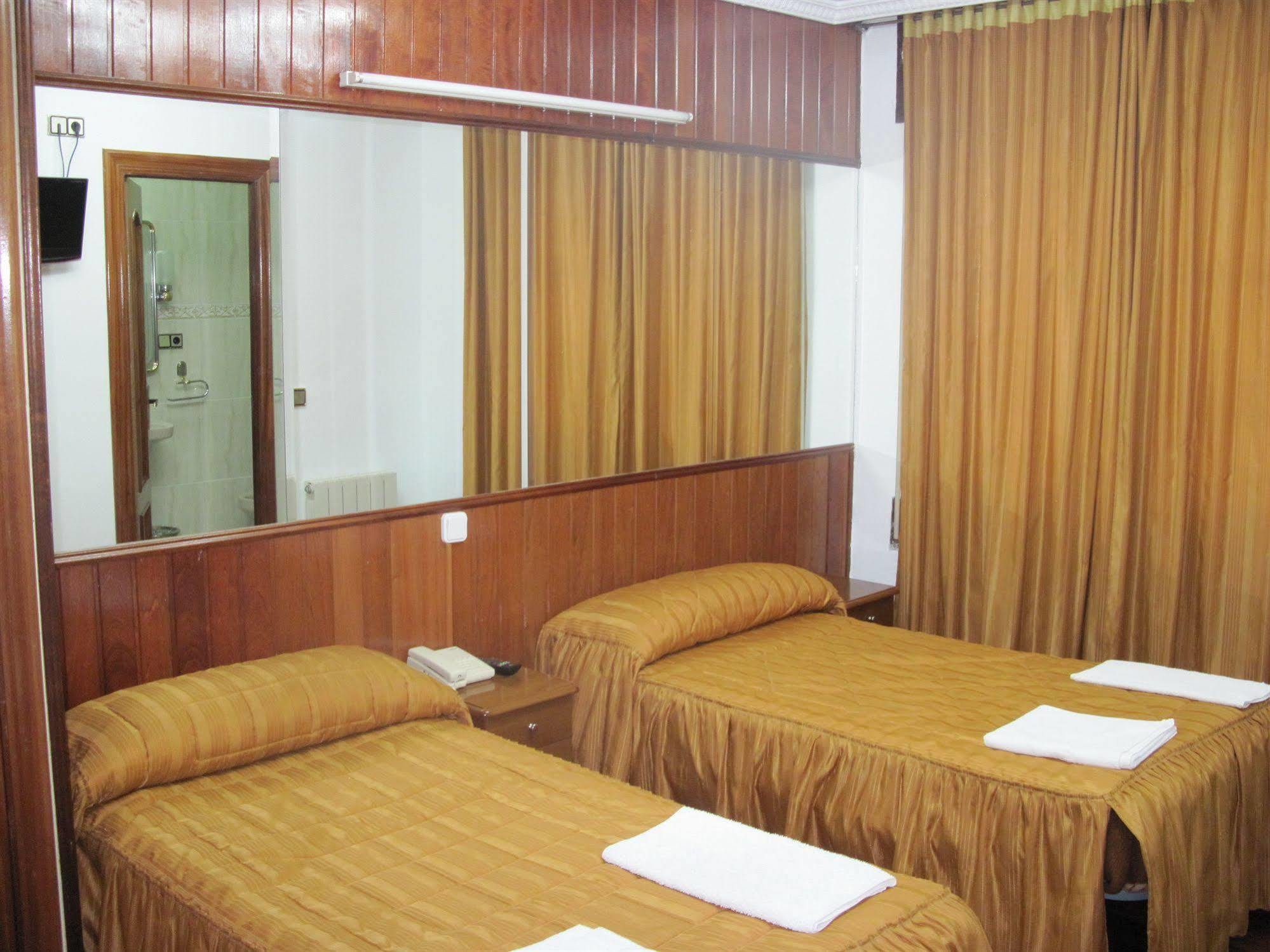 Hotel Antoyana Сантандер Екстериор снимка